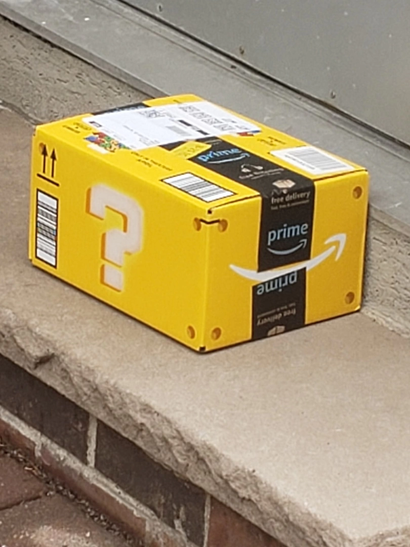 《超级马力欧兄弟 大电影》即将上映，Amazon推出「问号方块」主题物流纸箱